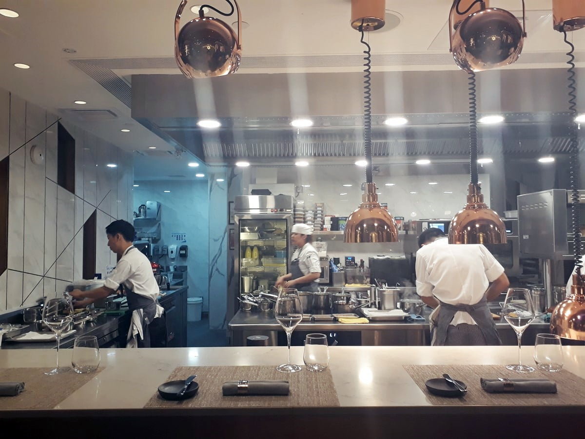 5 Alasan Tak Perlu Ragu Bersantap di Restoran Fine Dining CURATE Singapura