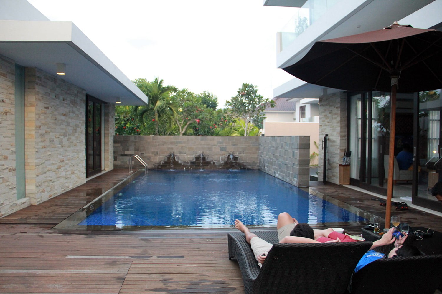 Lepas Suntuk di Nagisa Bali Bay View Villas yang Super Nyaman