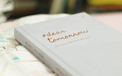 [BOOK REVIEW] Dear Tomorrow: Notes to My Future Self Karya Maudy Ayunda