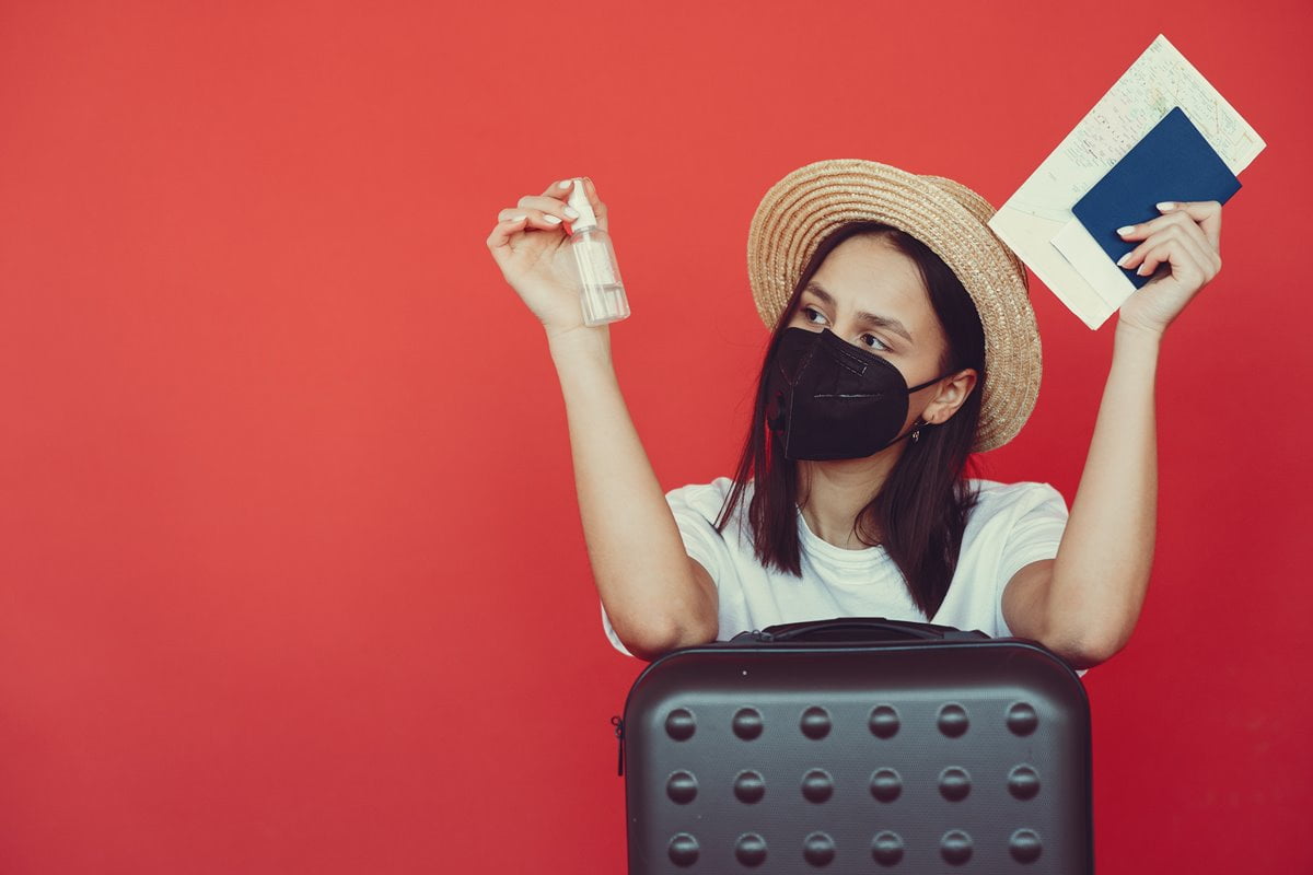 11 Cara Mencegah Virus Corona agar Traveling Tetap Aman