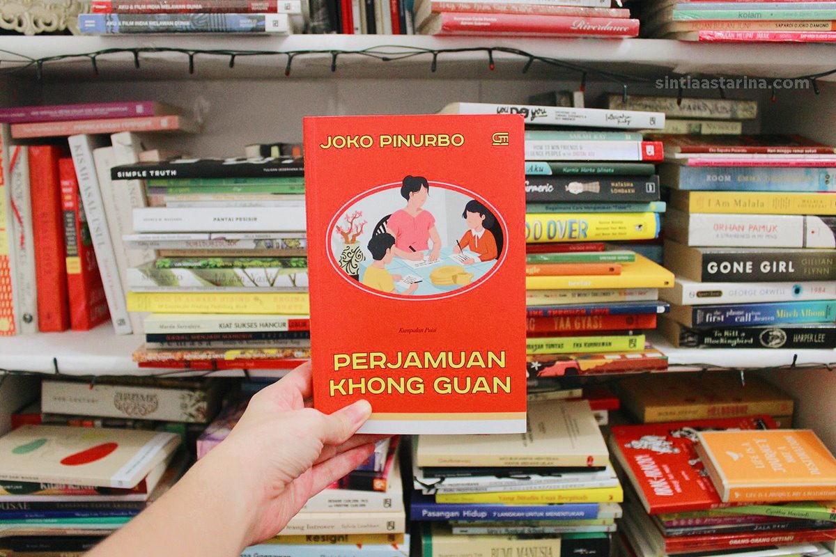 [BOOK REVIEW] Perjamuan Khong Guan Karya Joko Pinurbo